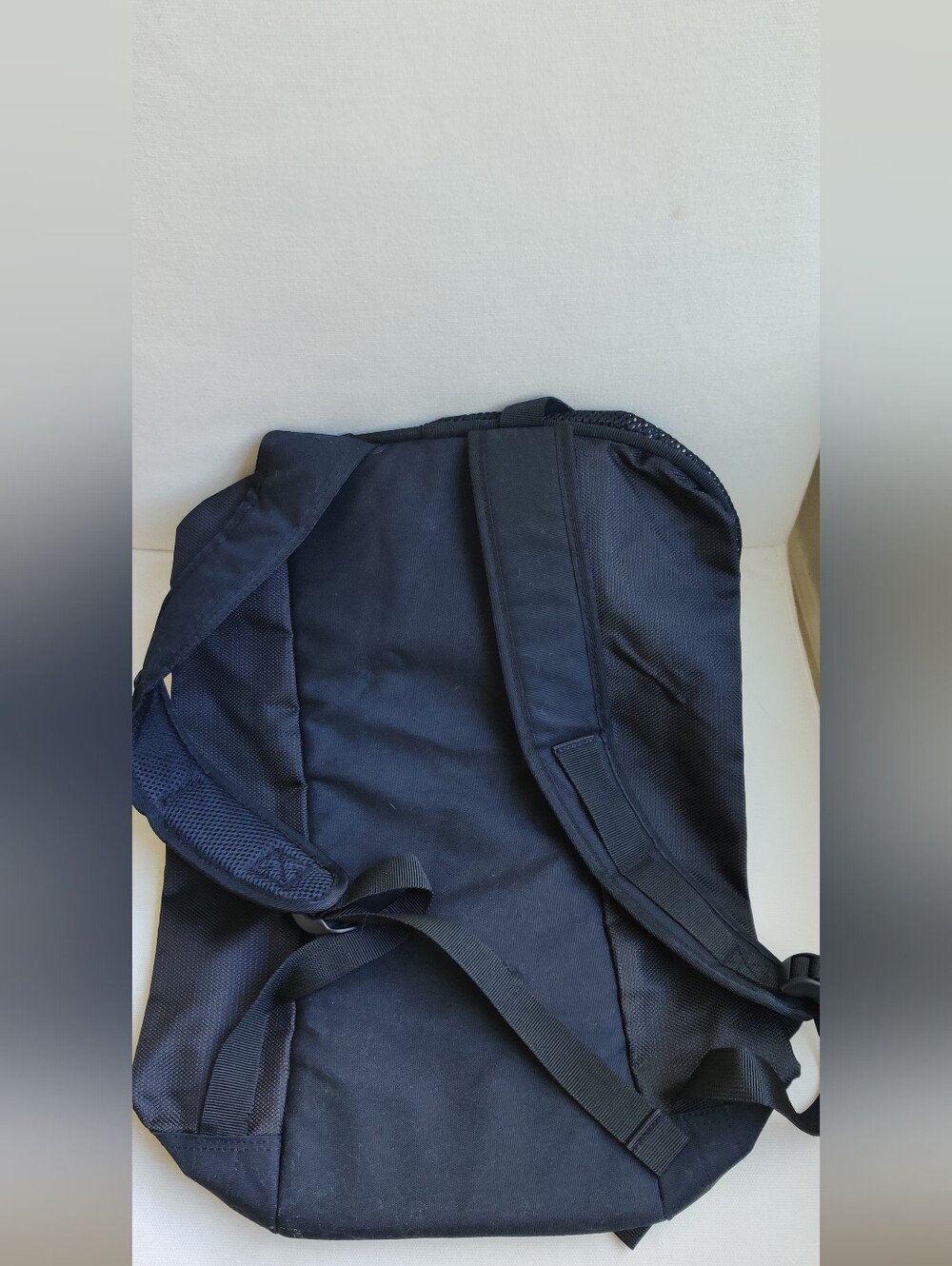 Eddie Bauer Black Mesh Top Backpack Tote, New Condition - Picture 6 of 12